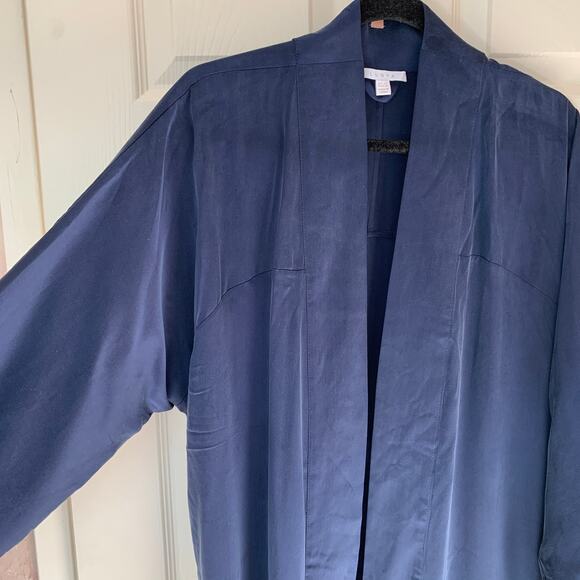 Lunya Washable Silk Robe MSRP $298 | Navy Blue | Size XS/S - Picture 4 of 10